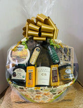 Jenny's XL Wine Gift Basket