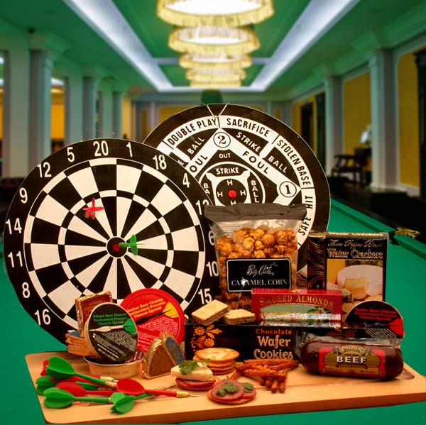 Send a gift basket delivery of: Bullseye Deluxe Gift Set- gift for a man